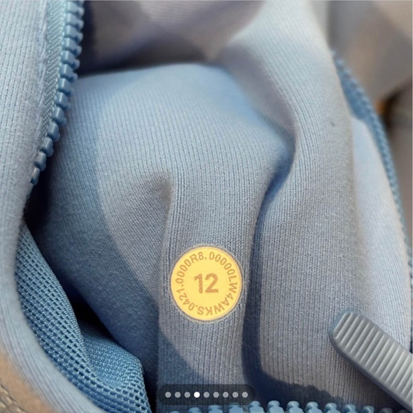 Lululemon Define Jacket - Picture 2 of 6